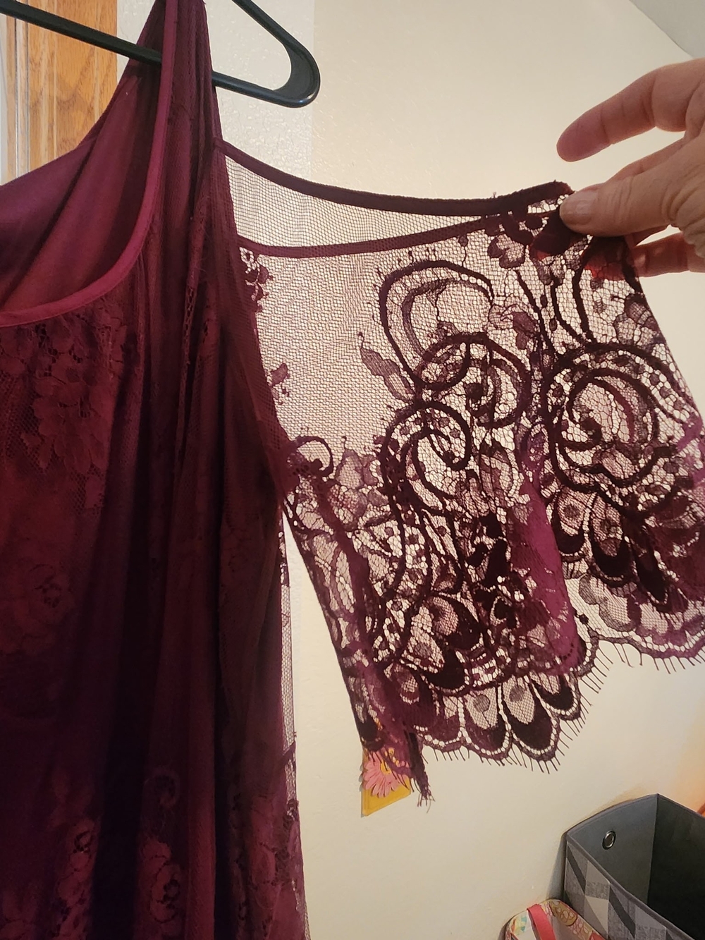 torrid Burgundy Lace Cold-Shoulder Dress - Picture 4 of 4